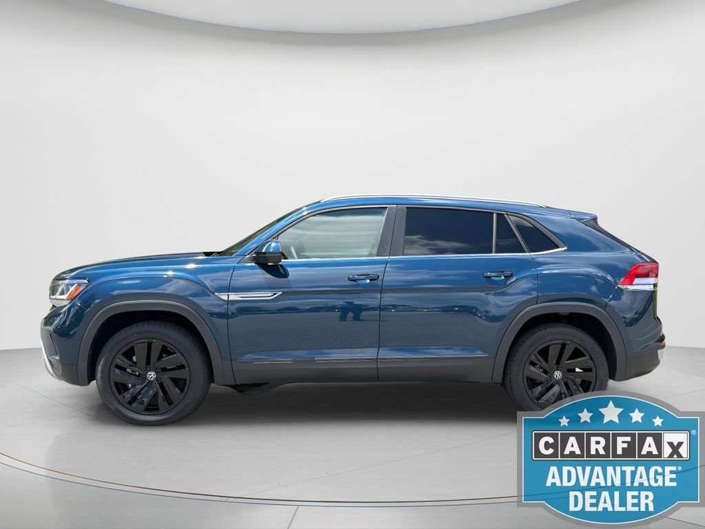 Certified 2022 Volkswagen Atlas Cross Sport SE w/ Panoramic Sunroof Package FWD image 4