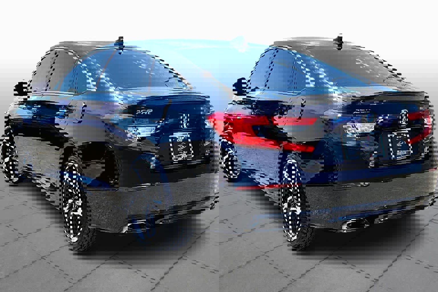 Used 2022 Honda Accord Sport image 12