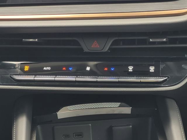 New 2026 Buick Envision Avenir image 16