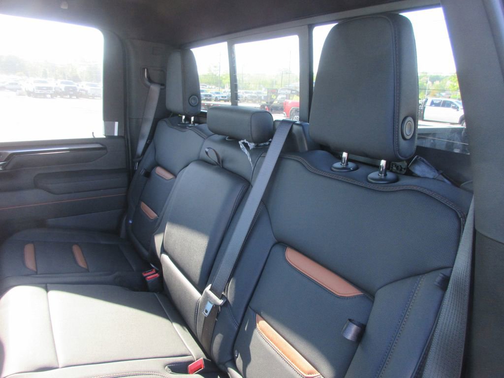 New 2026 GMC Sierra 3500 AT4 w/ AT4 Premium Plus Package AWD/4WD image 14