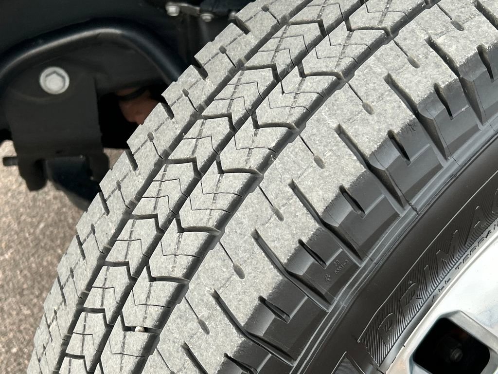 Used 2025 Chevrolet Silverado 3500 LTZ w/ LTZ Plus Package image 5