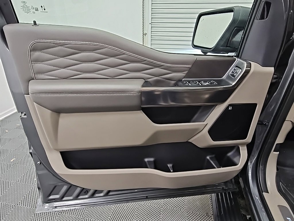 Used 2025 Ford F150 Platinum w/ Equipment Group 703A Plus image 34