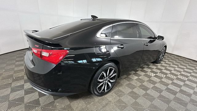 Used 2021 Chevrolet Malibu RS FWD image 3