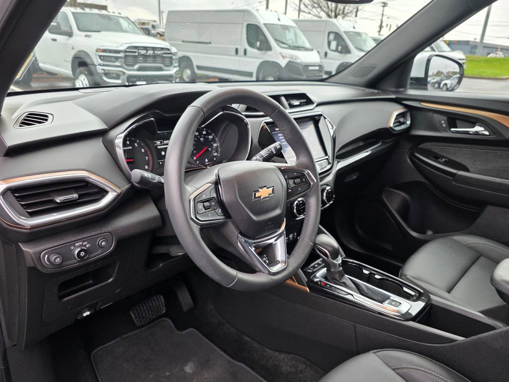 Used 2023 Chevrolet TrailBlazer ACTIV w/ Convenience Package image 10