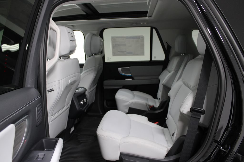 New 2027 Ford Expedition Platinum RWD image 25