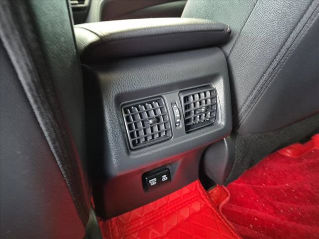 Used 2026 Toyota Camry XLE AWD/4WD image 16