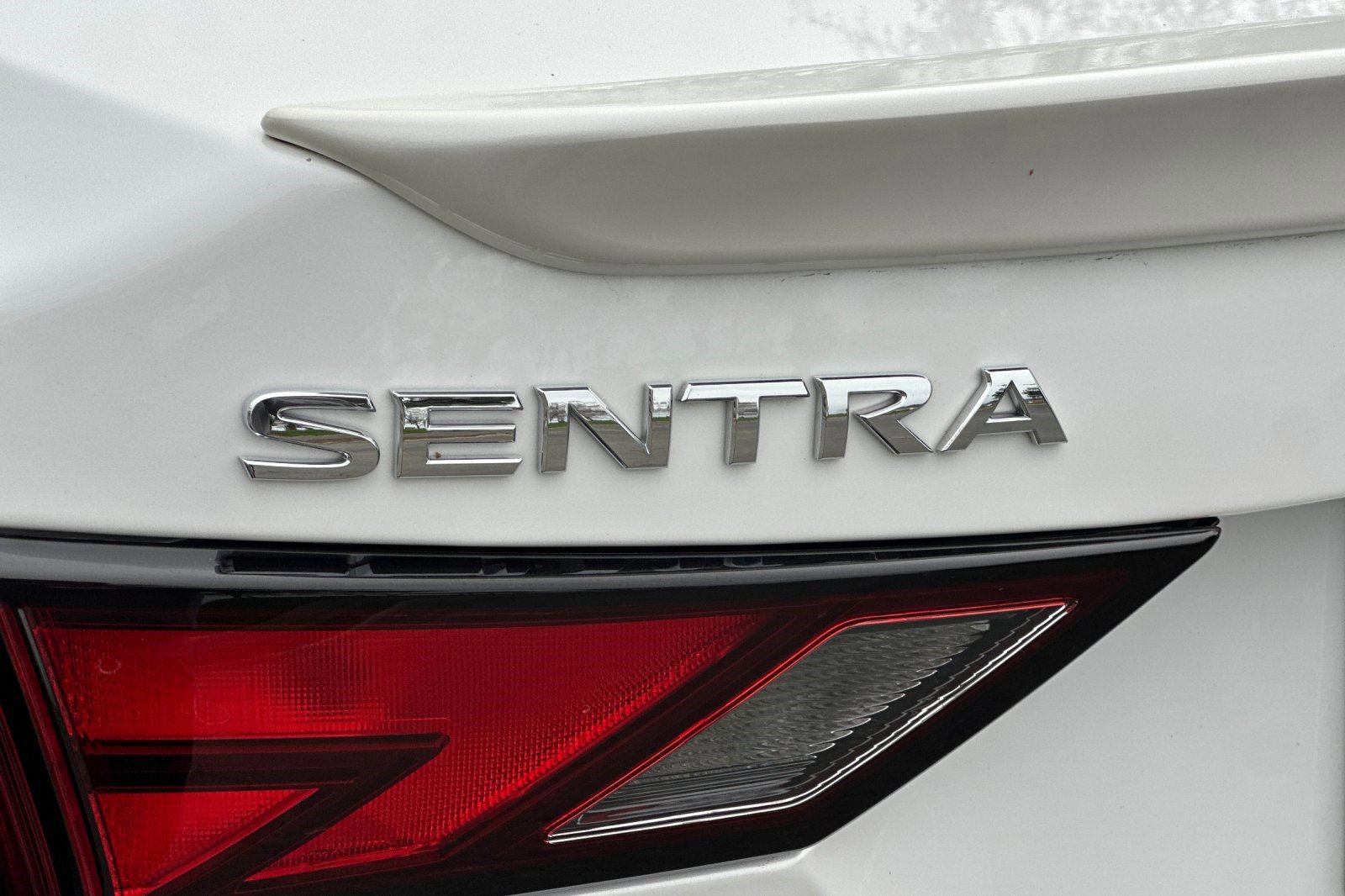 Used 2024 Nissan Sentra SR w/ Trunk Package image 36