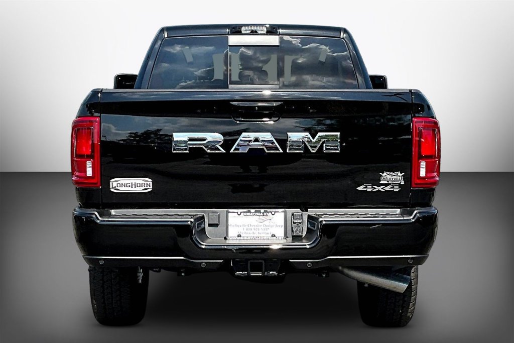 New 2026 RAM 2500 Limited AWD/4WD image 4