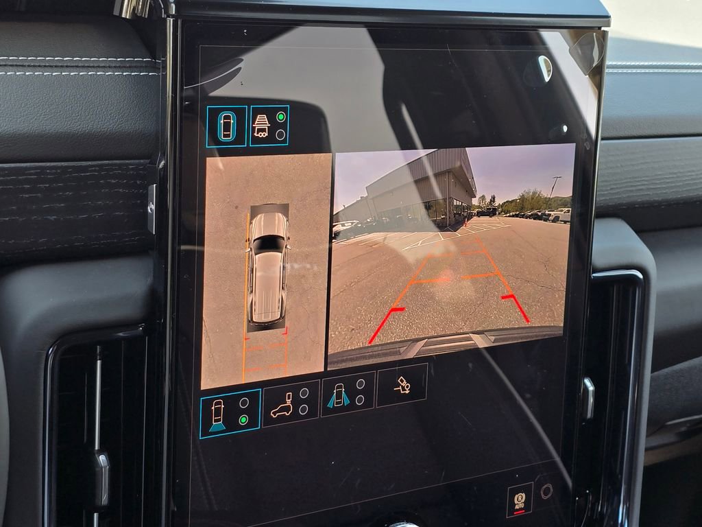New 2026 GMC Yukon AT4 Ultimate AWD/4WD image 9