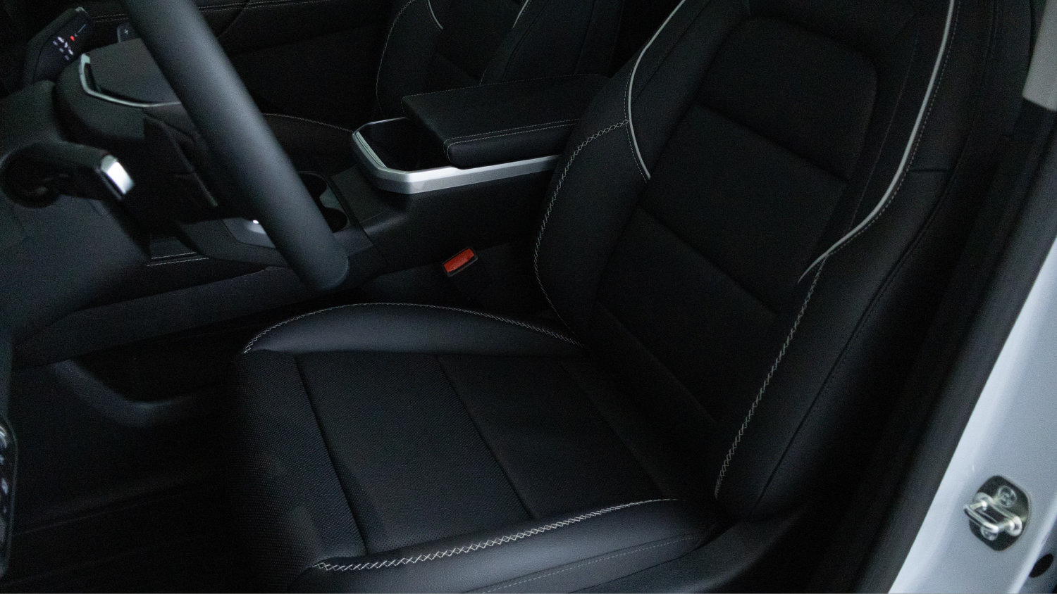 Used 2027 GMC Terrain Denali w/ LPO, Floor Liner Package AWD/4WD image 12