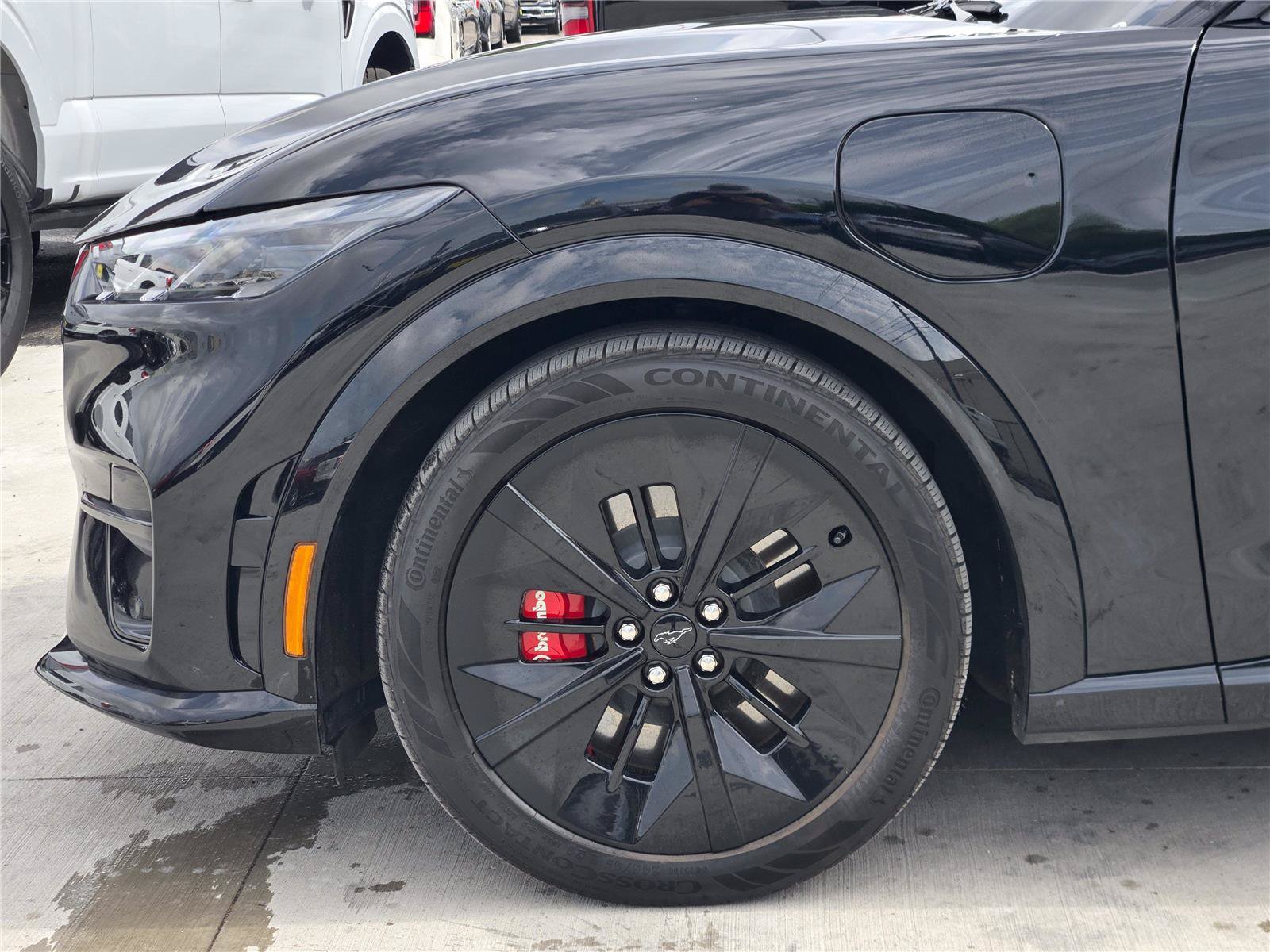Certified 2025 Ford Mustang Mach-E GT AWD/4WD image 9