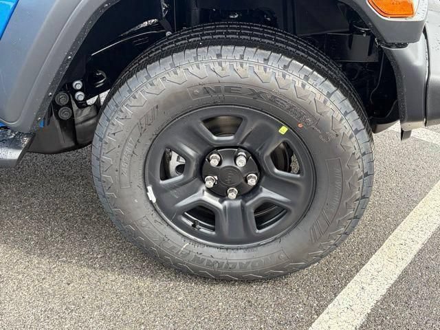 New 2026 Jeep Wrangler Sport AWD/4WD image 11