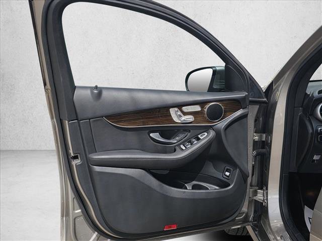 Used 2019 Mercedes-Benz GLC 300 4MATIC Coupe image 12