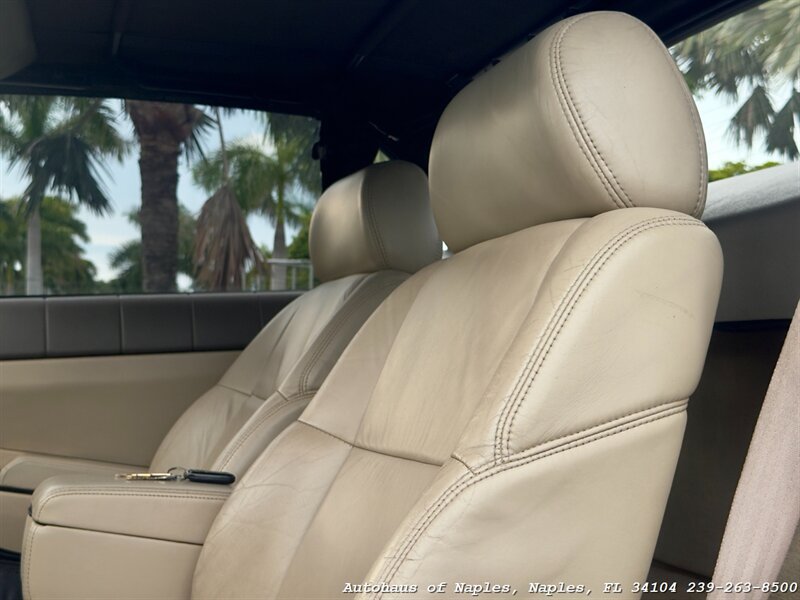 Used 1993 Cadillac Allante FWD image 19