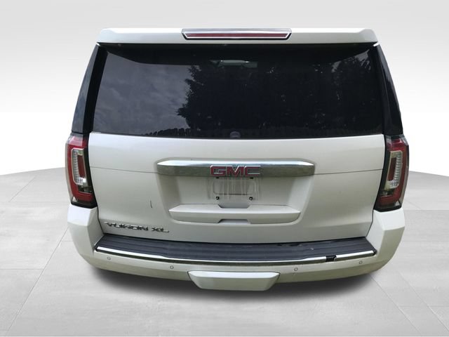 Used 2016 GMC Yukon XL Denali w/ Open Road Package AWD/4WD image 13