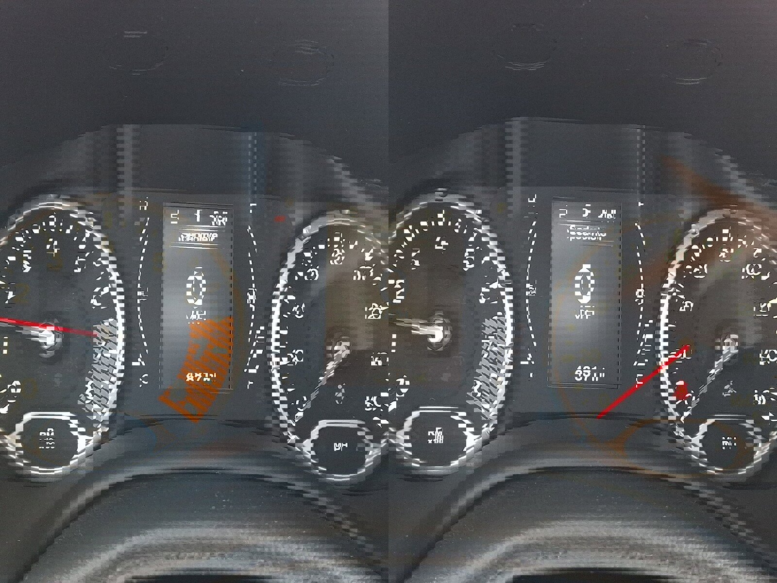 Used 2020 Jeep Renegade Latitude image 19