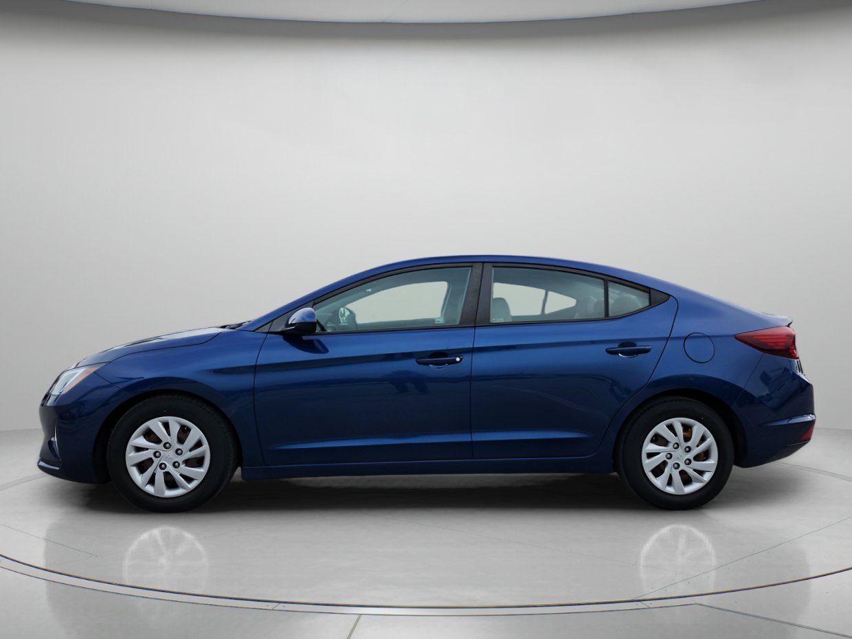 Used 2019 Hyundai Elantra SE FWD image 5