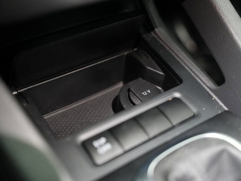 Used 2009 Volkswagen GTI 4-Door image 24