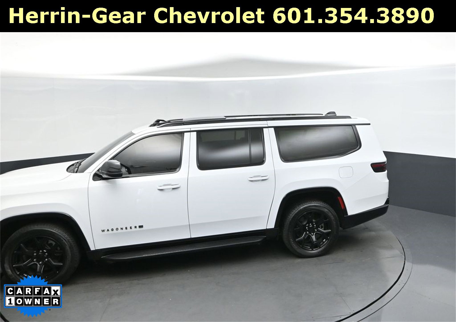 Used 2024 Jeep Wagoneer L Series II image 34