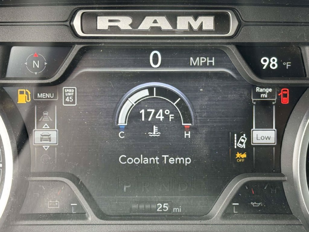 New 2026 RAM 2500 Big Horn AWD/4WD image 24
