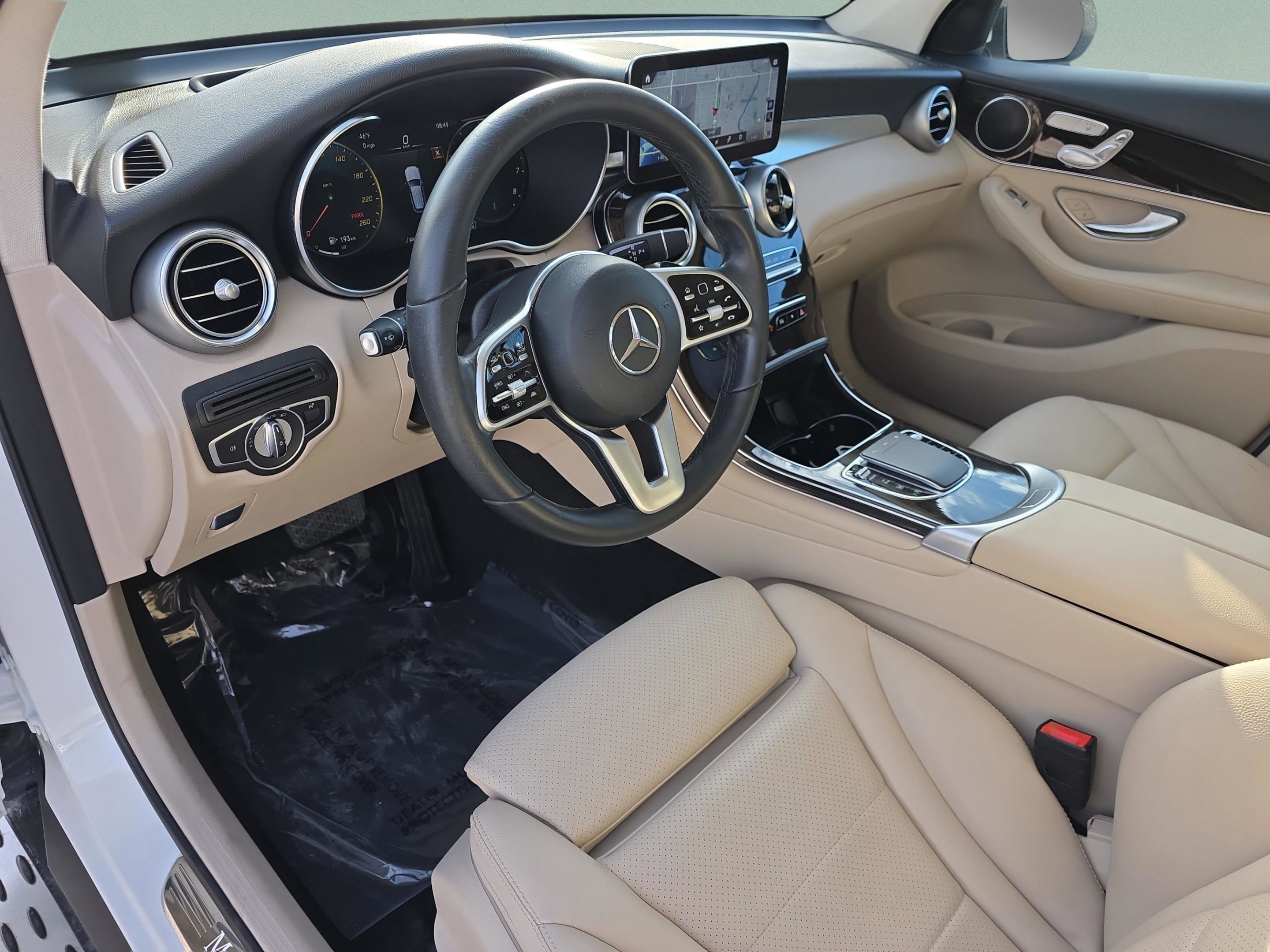 Certified 2022 Mercedes-Benz GLC 300 image 17