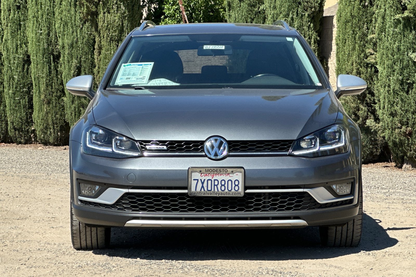 Used 2017 Volkswagen Golf Alltrack AWD/4WD image 9