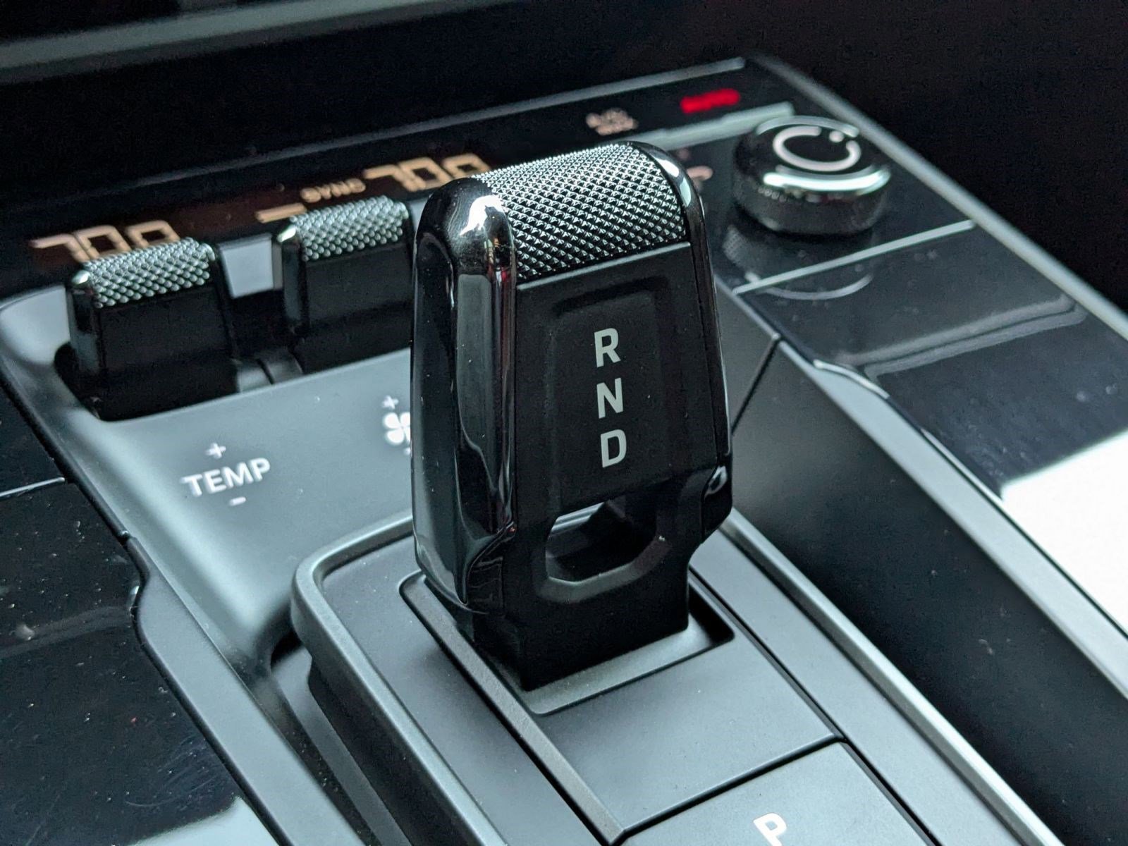 Used 2024 Porsche 911 Carrera image 22