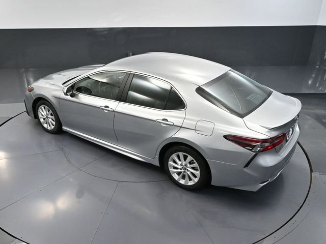 Used 2024 Toyota Camry SE image 50