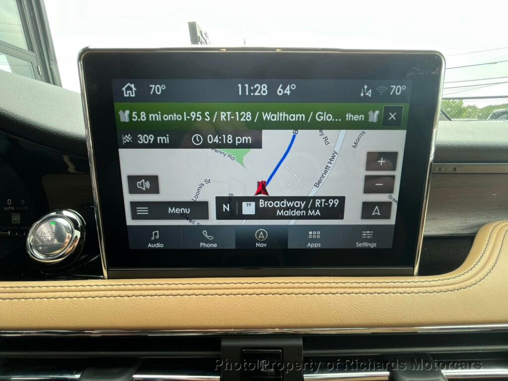 Used 2021 Lincoln Corsair Reserve w/ Equipment Group 201A image 23