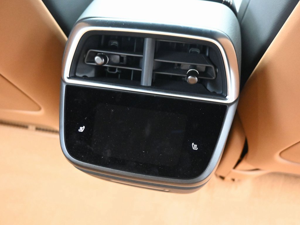 Used 2024 Lucid Air Touring image 33