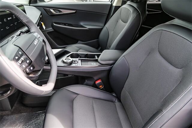 New 2025 Kia EV6 Light AWD/4WD image 15