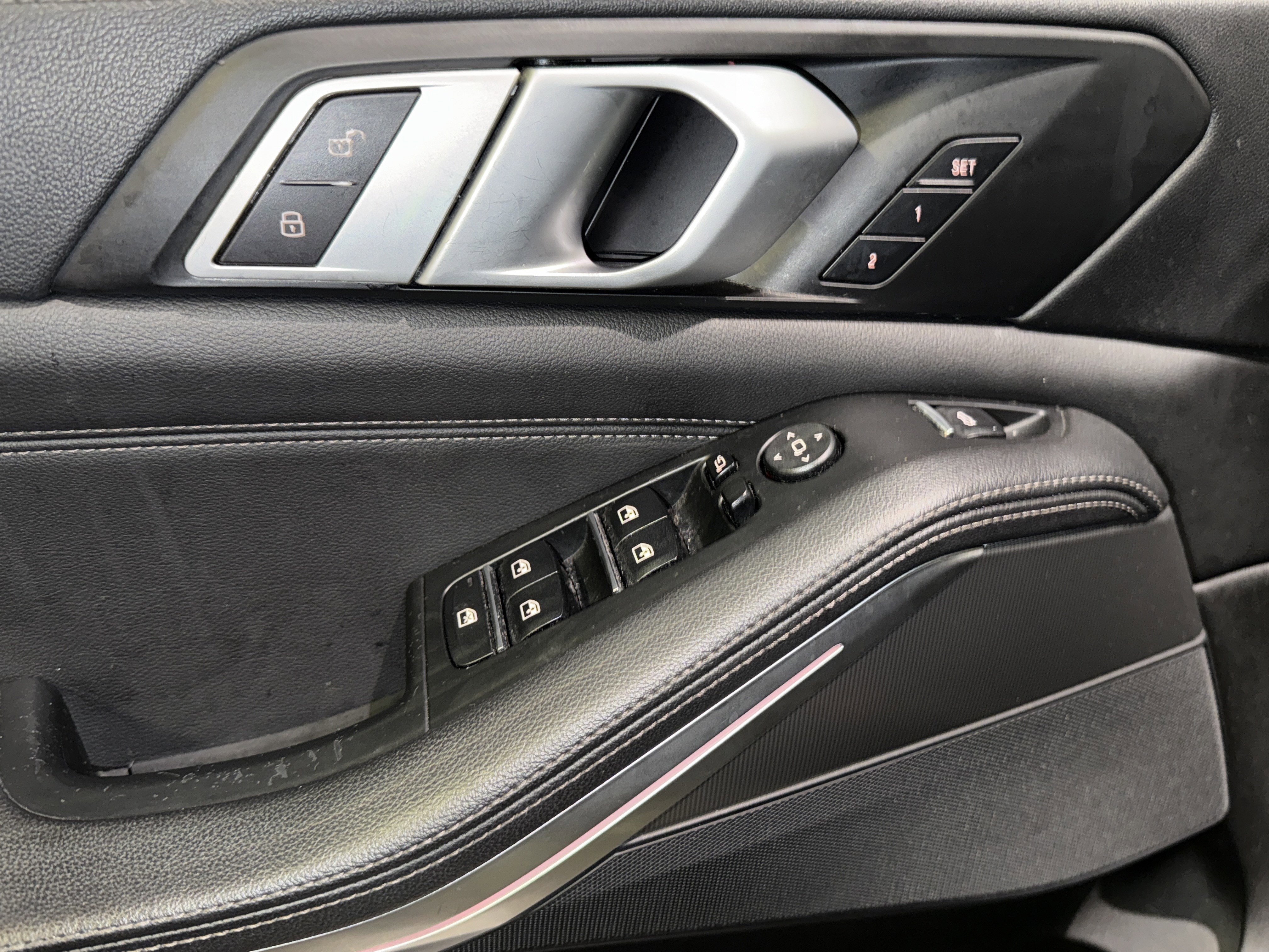 Used 2019 BMW X5 xDrive40i w/ Convenience Package image 15