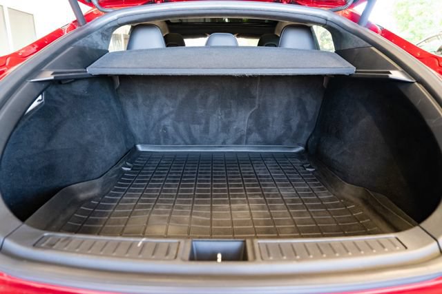 Used 2015 Tesla Model S 70D AWD/4WD image 8