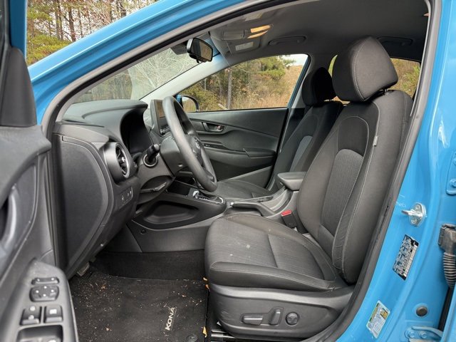 Used 2023 Hyundai Kona SEL image 12