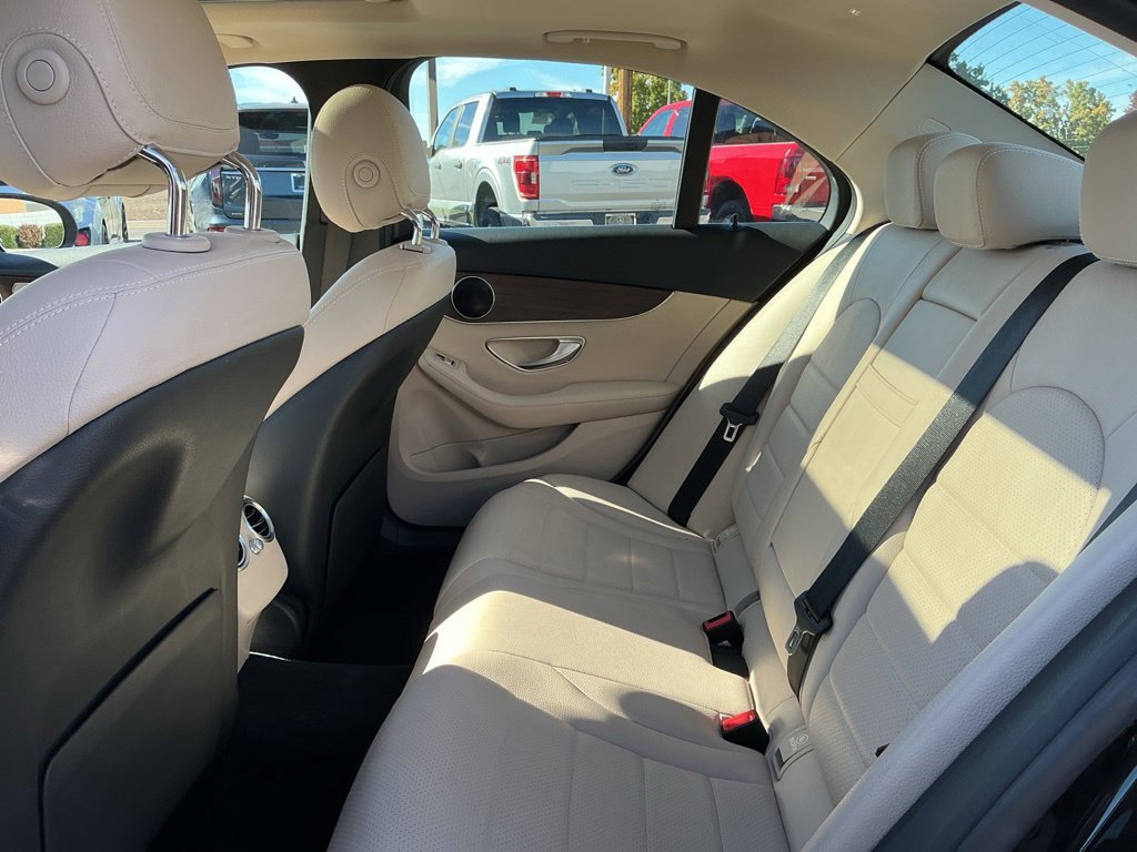 Used 2020 Mercedes-Benz C 300 4MATIC Sedan image 17