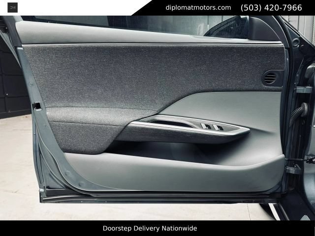 Used 2025 Lucid Air Pure RWD image 23