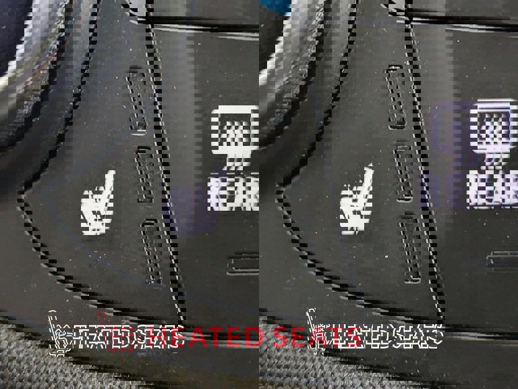 Used 2024 Chevrolet Malibu LT image 26