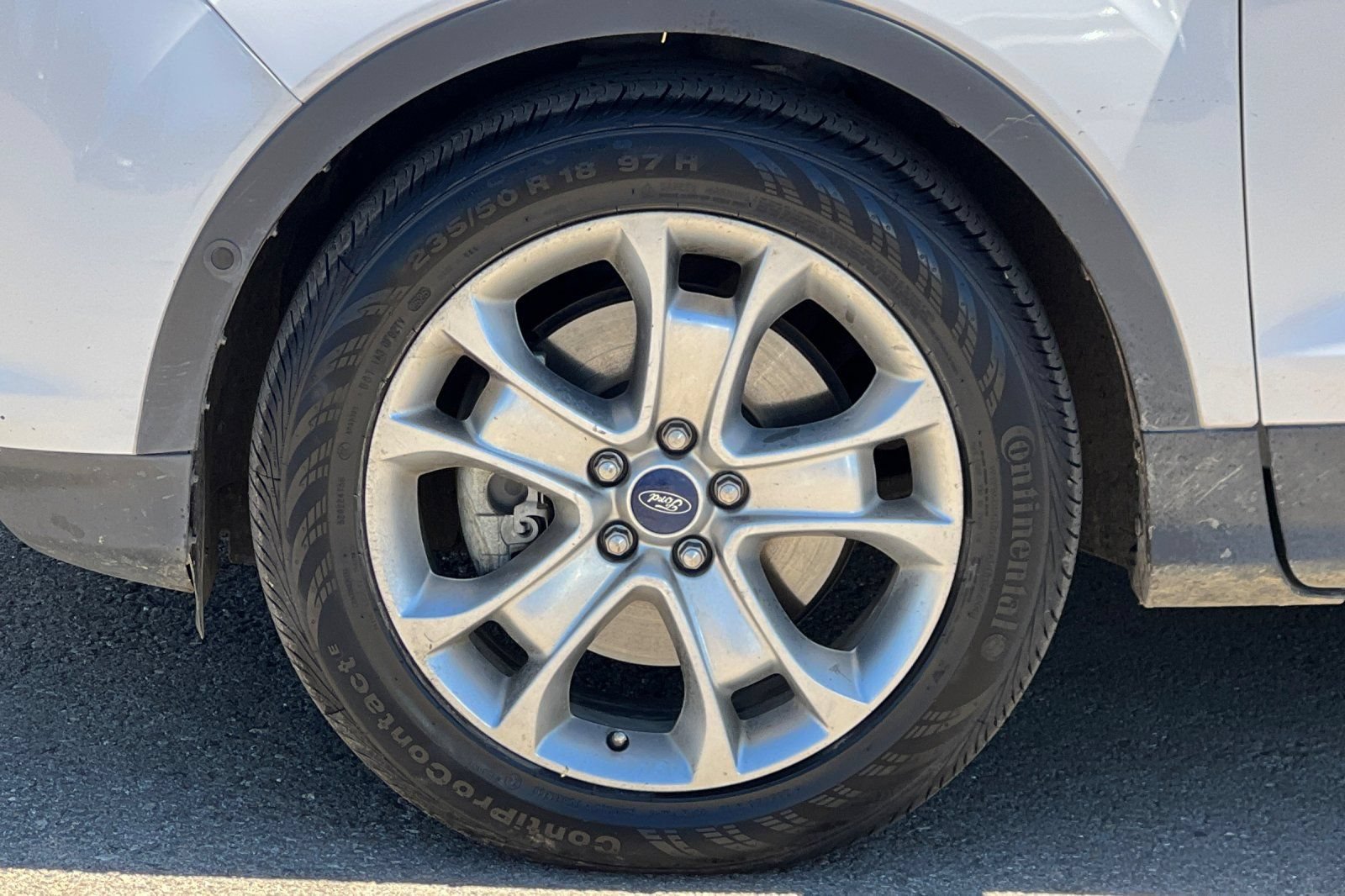 Used 2014 Ford Escape Titanium w/ Equipment Group 401A AWD/4WD image 27
