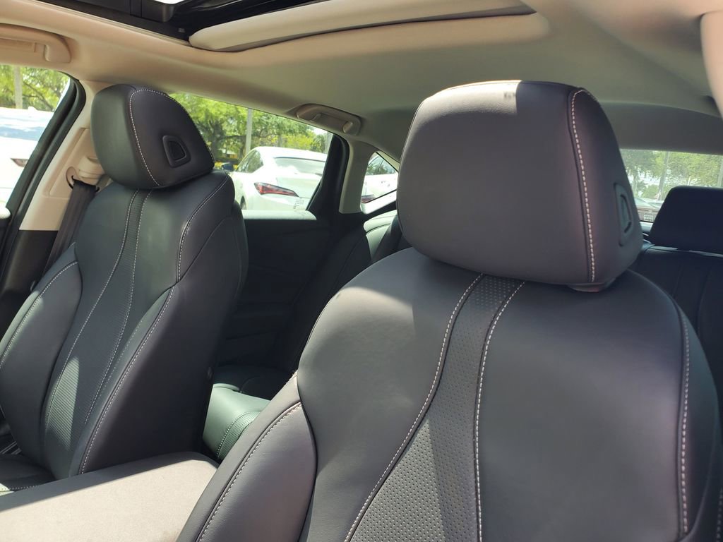 Certified 2024 Acura TLX w/ Technology Package image 15