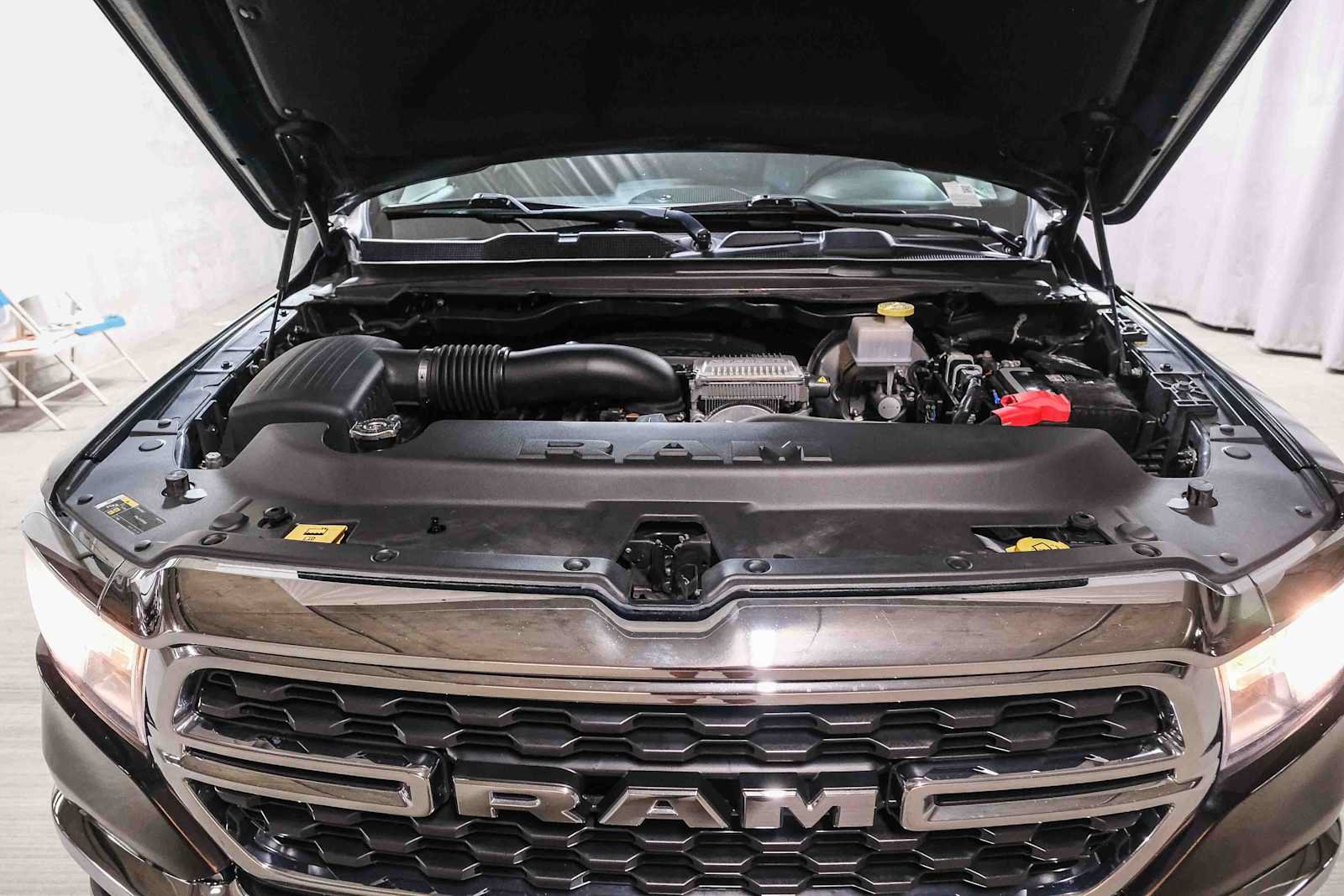 Used 2023 RAM 1500 Big Horn AWD/4WD image 30
