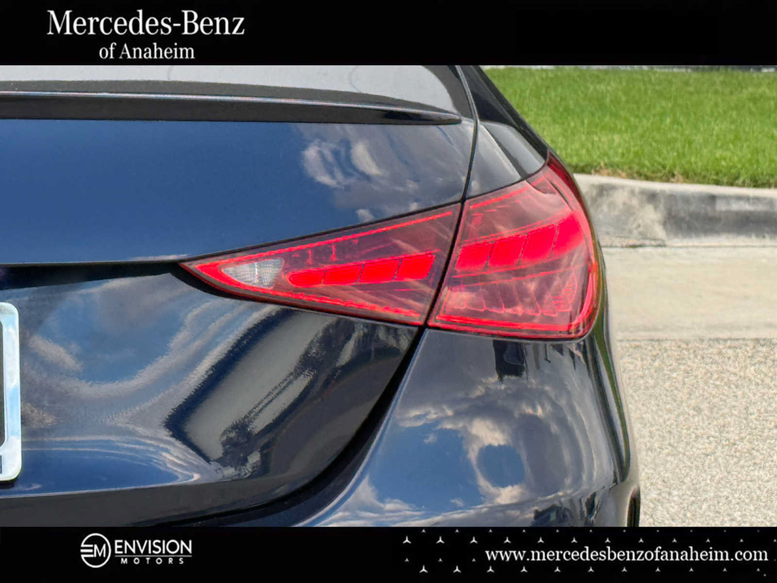 Used 2023 Mercedes-Benz C 300 Sedan image 12