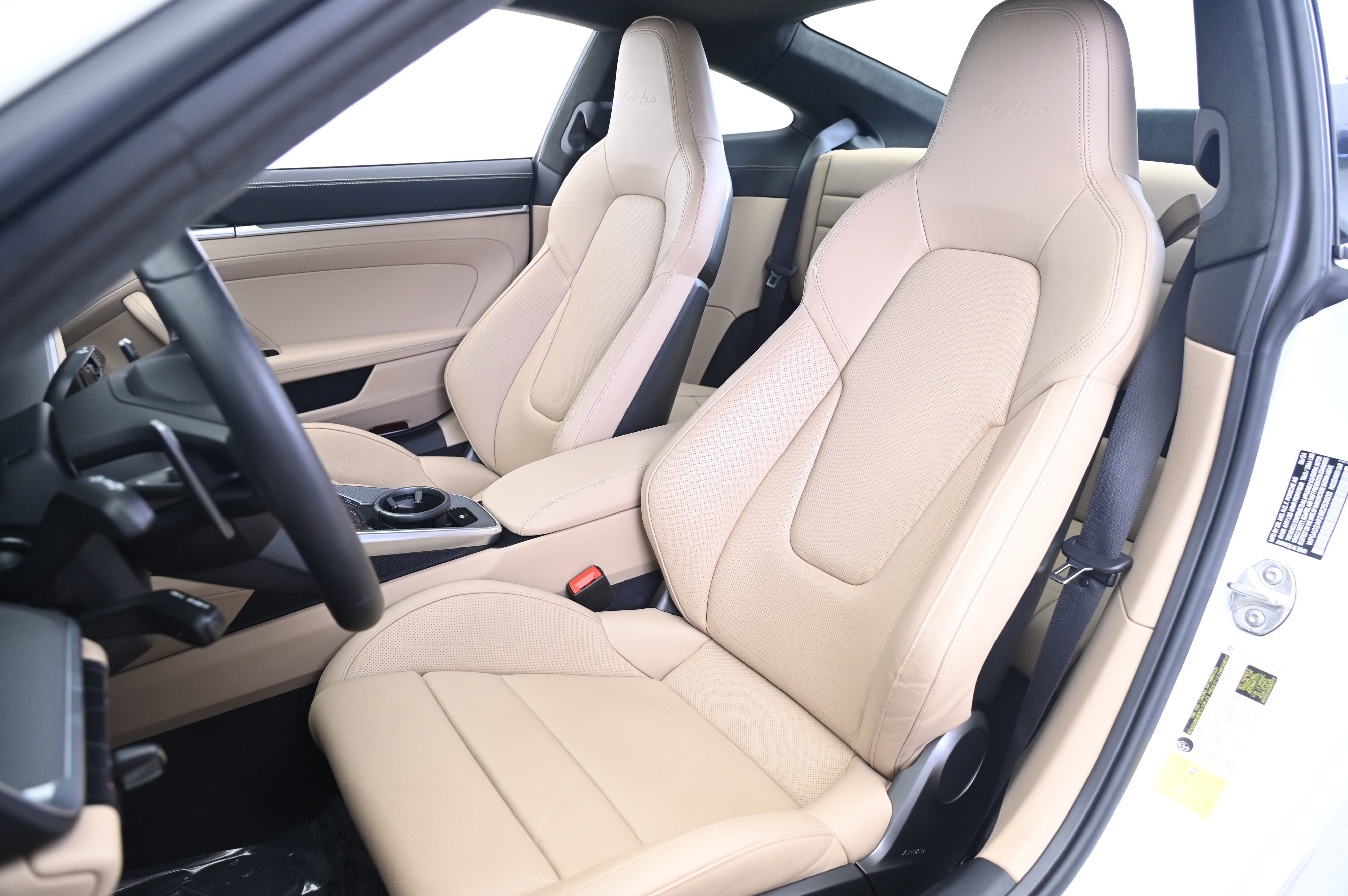 Certified 2024 Porsche 911 Turbo image 5