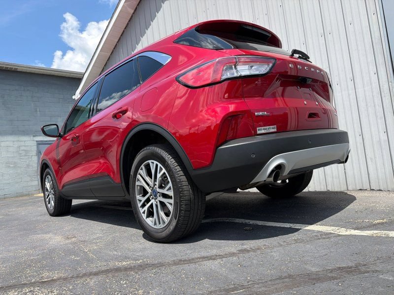 Used 2022 Ford Escape SEL AWD/4WD image 12