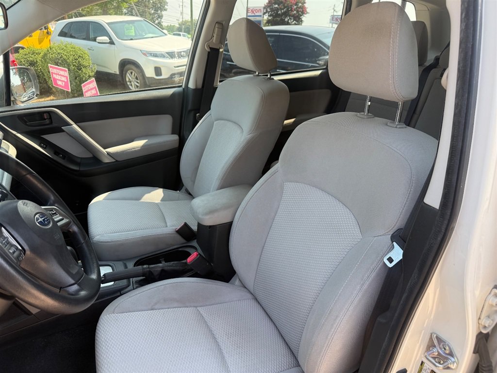 Used 2015 Subaru Forester 2.5i Premium w/ All-Weather Package AWD/4WD image 14