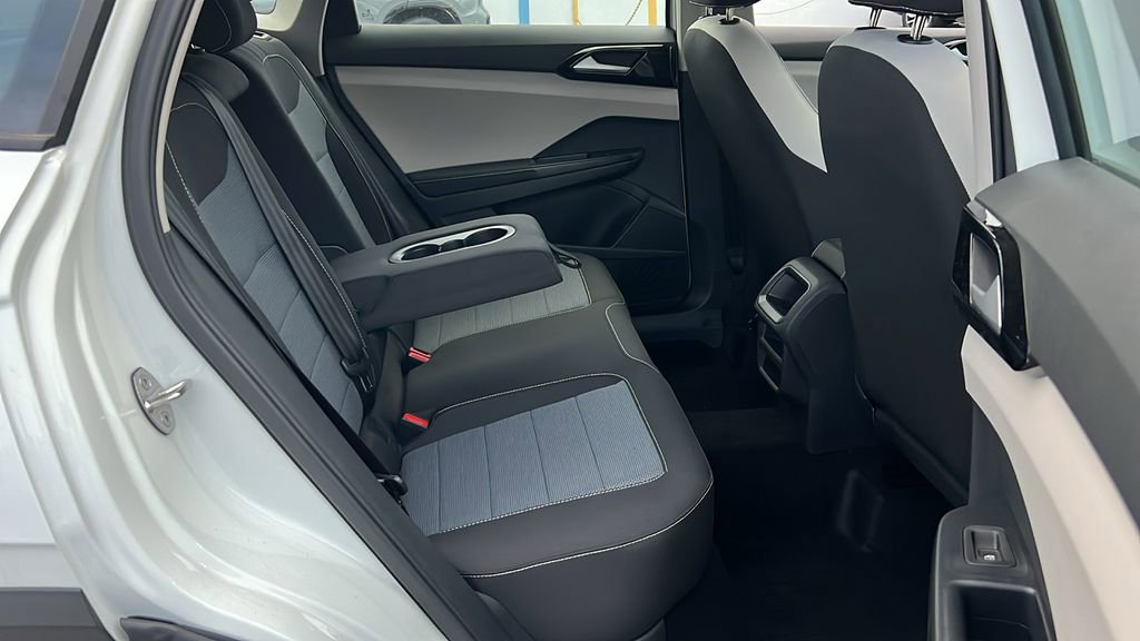 New 2026 Volkswagen Taos S image 12