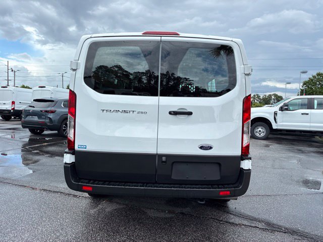 Certified 2025 Ford Transit 250 Low Roof w/ Exterior Upgrade Package RWD image 4