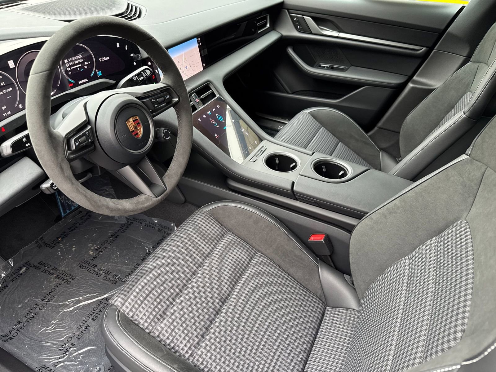 New 2026 Porsche Taycan image 4