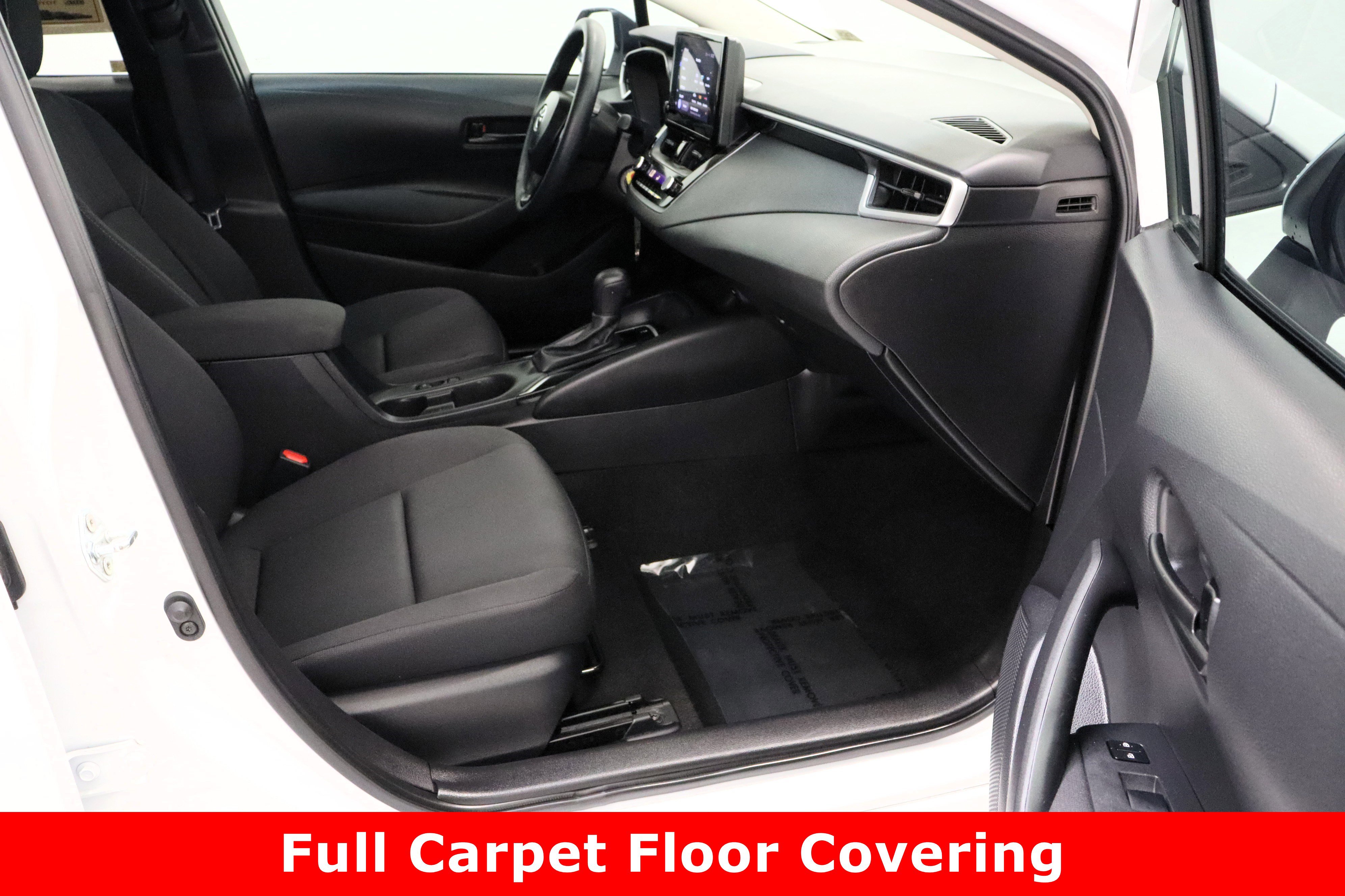 Used 2024 Toyota Corolla LE image 33