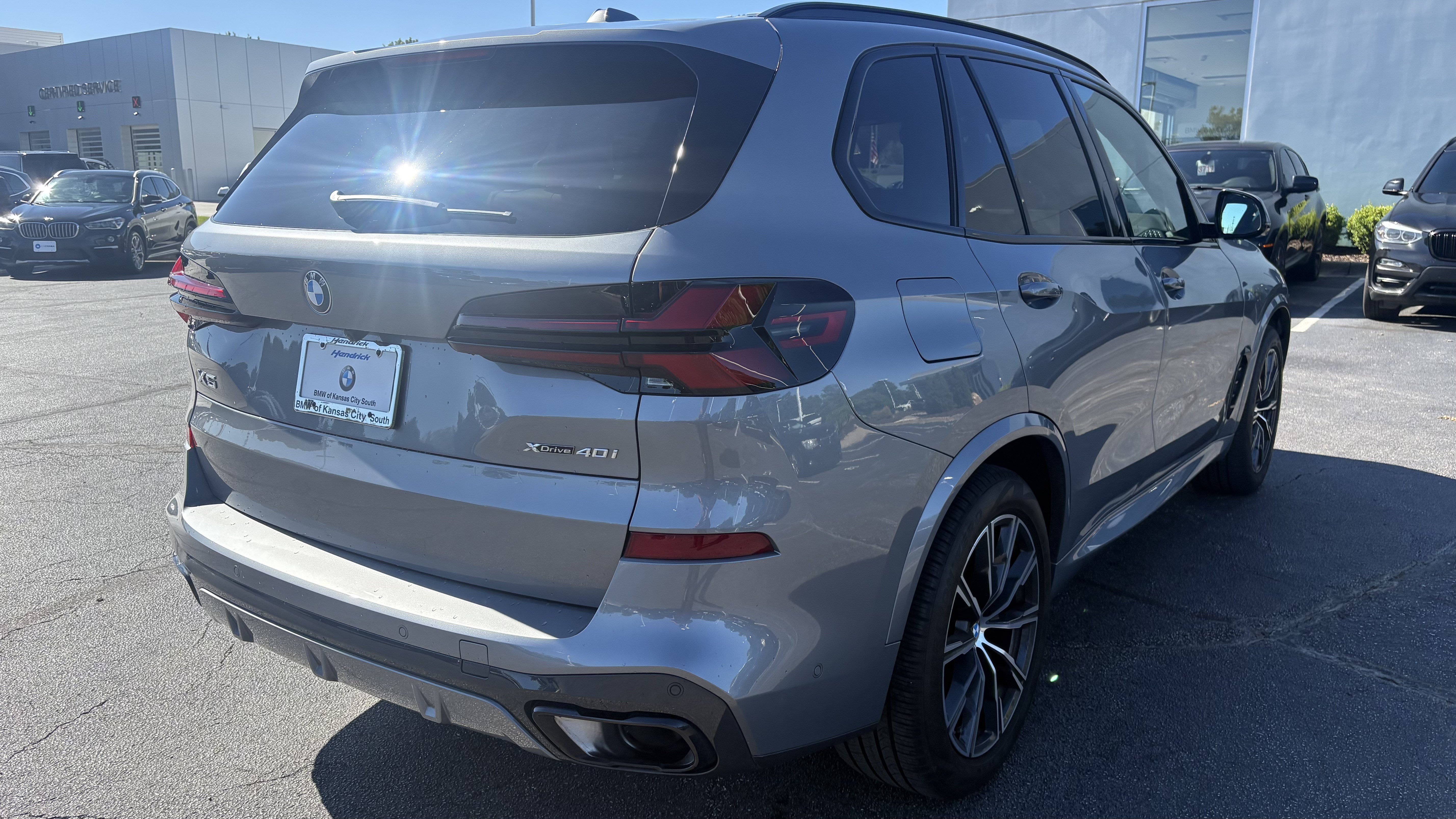 Used 2026 BMW X5 xDrive40i AWD/4WD image 10