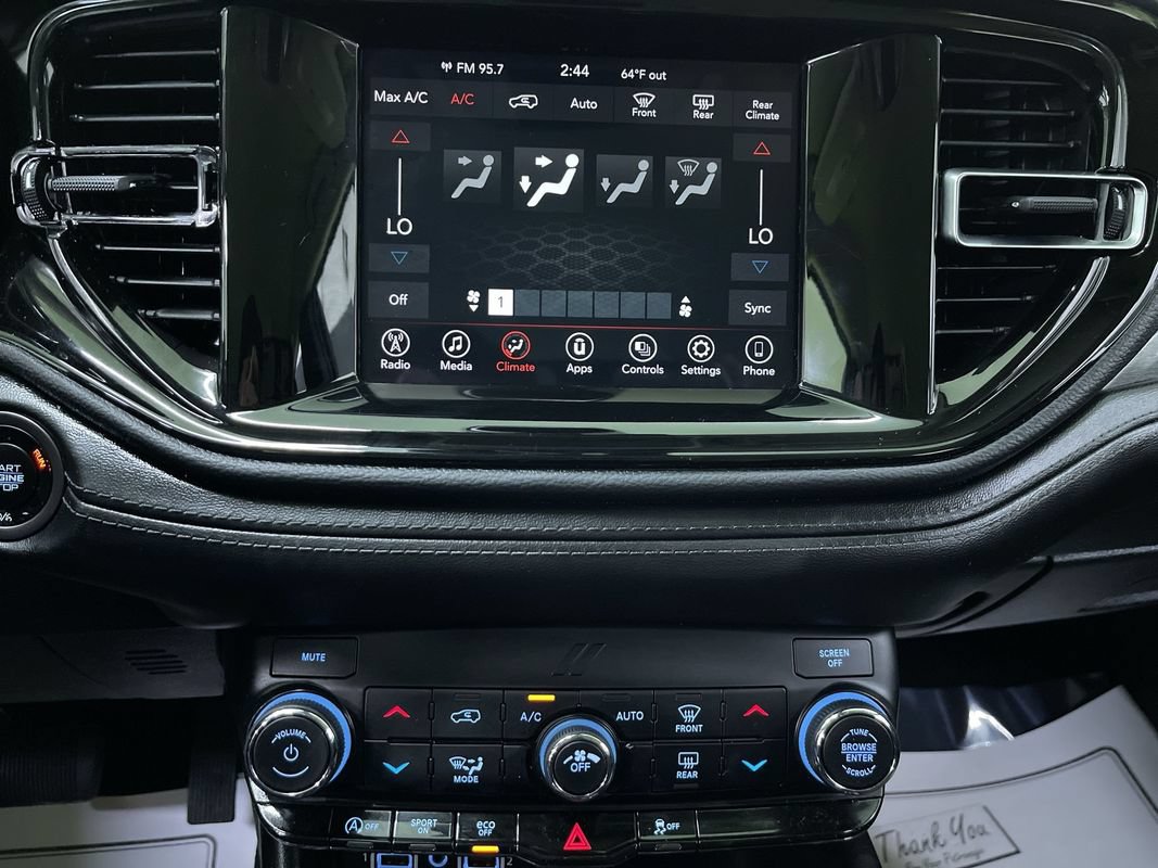 Used 2021 Dodge Durango SXT w/ 3rd Row Seating Group RWD image 22